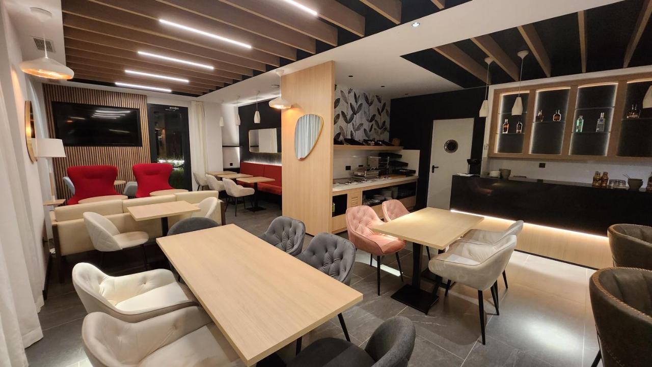 Sercotel Plana Suites La Vall d'Uixo Ngoại thất bức ảnh
