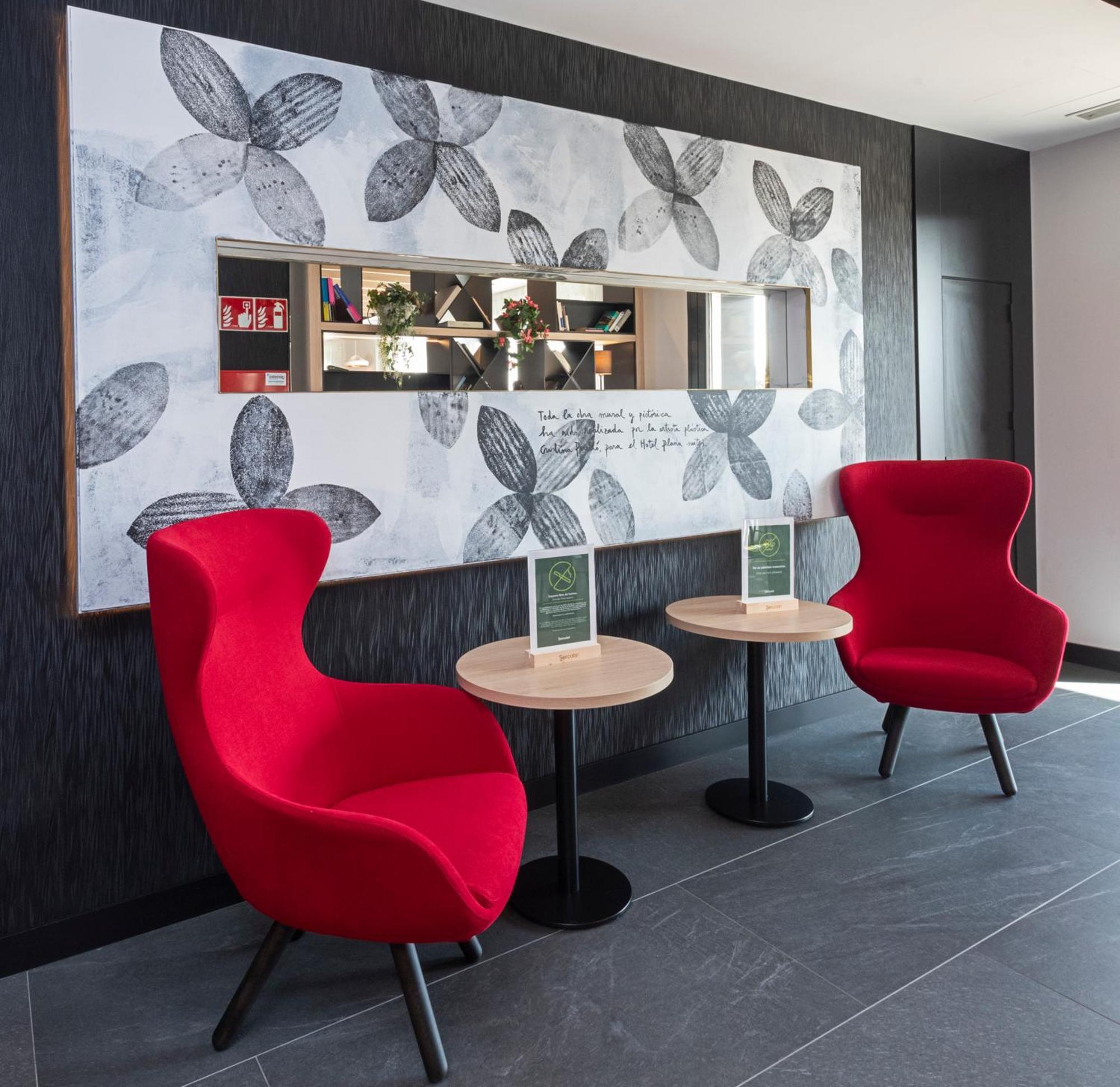 Sercotel Plana Suites La Vall d'Uixo Ngoại thất bức ảnh